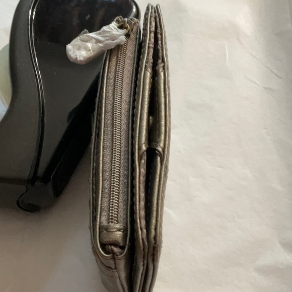 2/$30🌻Relic Riley Multifunction Wallet - Picture 3 of 5